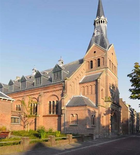 Ernest Annyas 831 Van Houtenkerk Exterieur 2