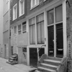 Koestraat 20-22 anno 1993. Foto: Gool, Han Van, Stadsarchief Amsterdam.
