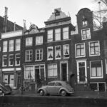 Bloemgracht 32 - 38 v.r.n.l. in 1957. Foto: Schaap, C.P. Stadsarchief Amsterdam.