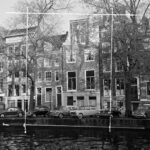 Herengracht 325 (links) in 1961, Schaap, C.P., Stadsarchief Amsterdam