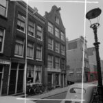 Grote Bickersstraat 25 en hoger. Foto: C.P. Schaap, (1963). Stadsarchief Amsterdam.