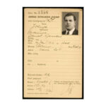 Paspoortaanvraag M.D.G. Joenjé wonend Koestraat 30-III in 1942, voorafgaand aan zijn tewerkstelling in Duitsland.