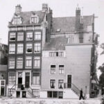 Bergstraat 2 en 4 anno 1939 na het verwijderen van de panden.