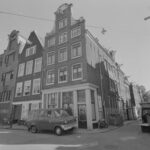 Het pand anno 1974. Foto: Han van Gool, Stadsarchief Amsterdam.