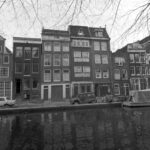 Egelantiersgracht 35 (rechts). Foto: Gool, Han van, Stadsarchief Amsterdam.