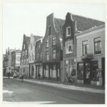 Spaarnwouderstraat 68 is het 2e pand van rechts (1961), Noord-Hollands Archief