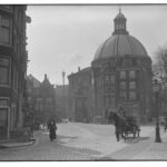 1915-1921 Boven de deur: 'De Goede Verwachting'. Foto: Bernard F. Eilers. Bron: Stadsarchief Amsterdam