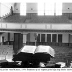 Interieur van de kerk.