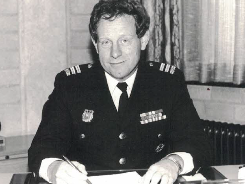 Kees van Louvezijn, directeur van de Rijksbrandweeracademie d.d. 1985