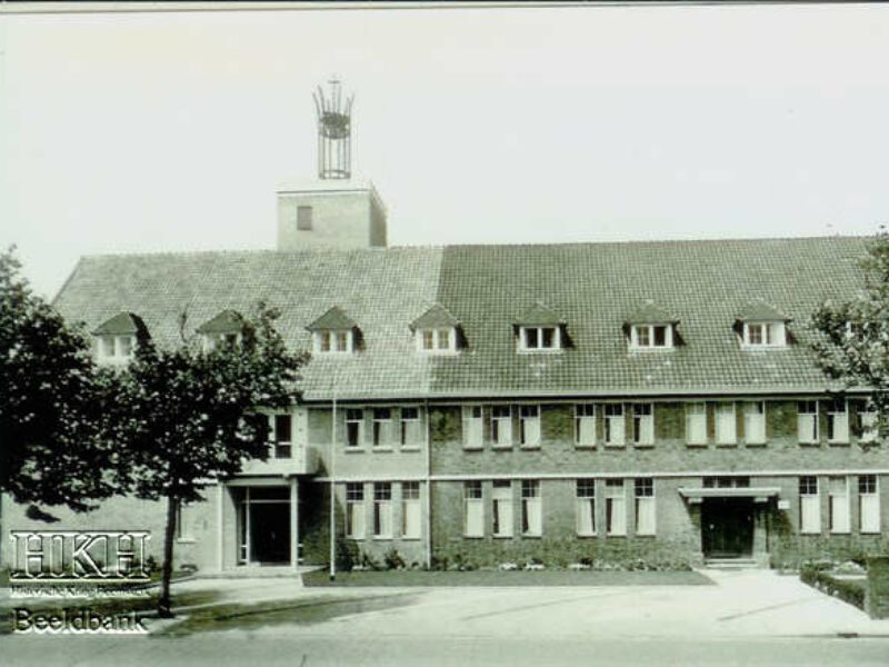 Het St. Josephklooster anno augustus 1962.